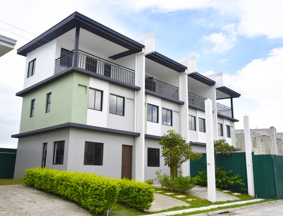 SPACIOUS 3 STOREY HOUSE AND LOT FOR SALE IN AMAIA SERIES NUVALI SANTA ROSA LAGUNA