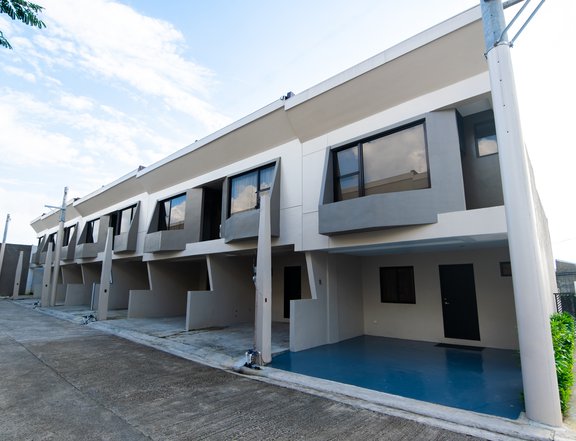 RFO 3-bedroom Townhouse For Sale in Antipolo Rizal: One Amari Place