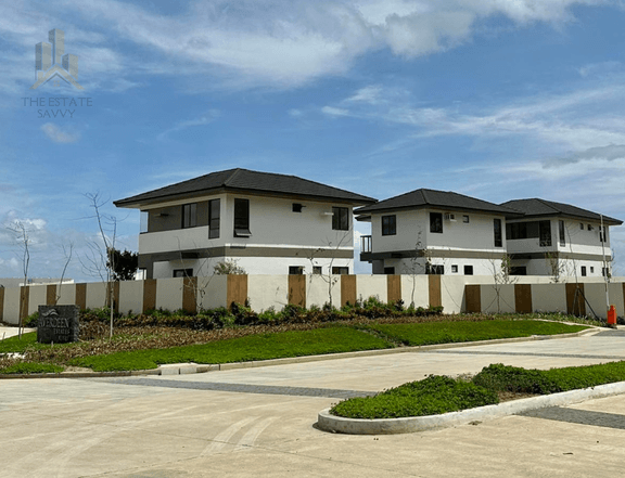 Averdeen Estates NUVALI 3BR House and Lot in Laguna for Sale