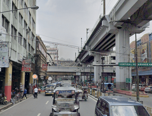 FOR SALE  1,058.20 SQ M HIGHLY COMMERCIAL LOT WITH OLD BLDG ALONG RECTO ST NEAR RIZAL AVE., MANILA