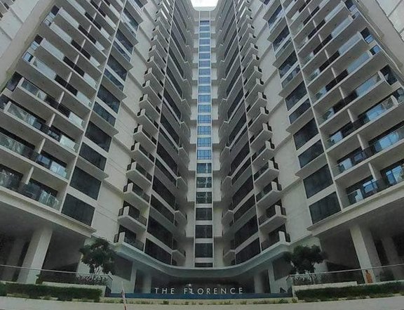 3 Bedroom Unit with 2 Balconies for Sale in The Florence Mckinley Hill Taguig