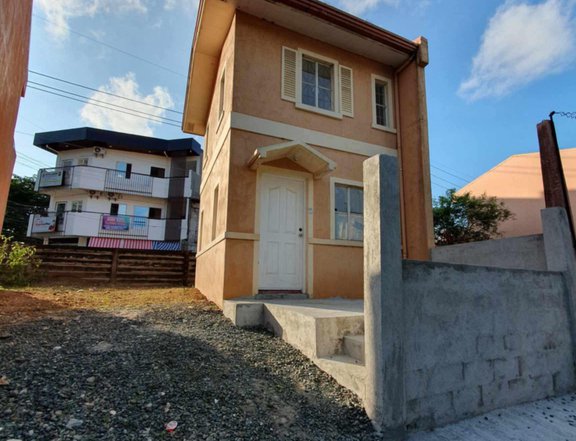 Pre-Owned 2-bedroom Single Attached House For Sale in General Trias Cavite