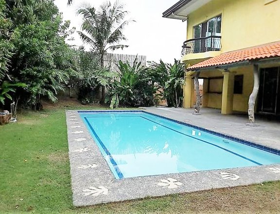 For Rent Five Bedrooms House with Pool in Northtown