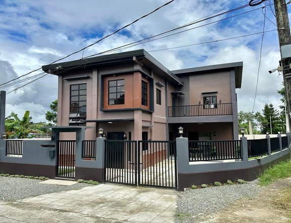 3 bedroom house and lot