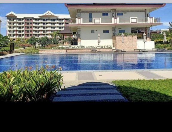 2 bedroom low rise condo in taguig city mulberry place near sm aura