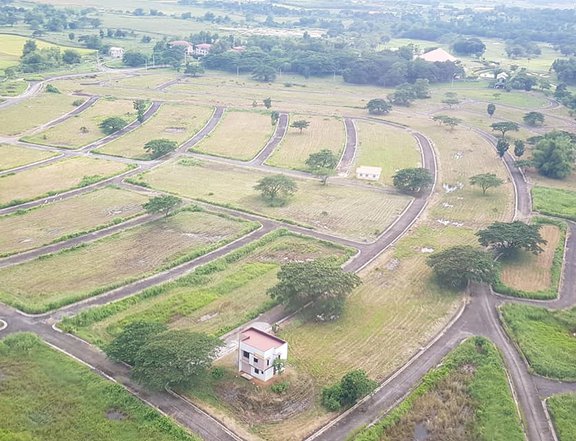 Eagle Ridge Golf and Residential Estates Fairway Lots for Sale near CALAX and Tagaytay