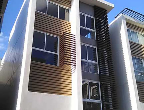 Townhouse for Rent in Quezon City