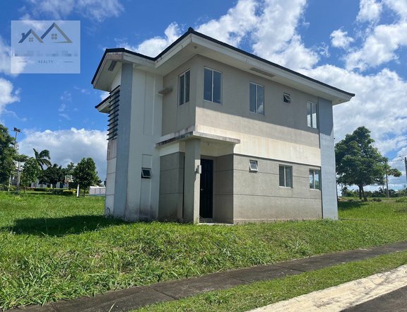 Ready For Occupancy 4-bedroom Single Detached House For Sale in Hillcrest Estates Nuvali