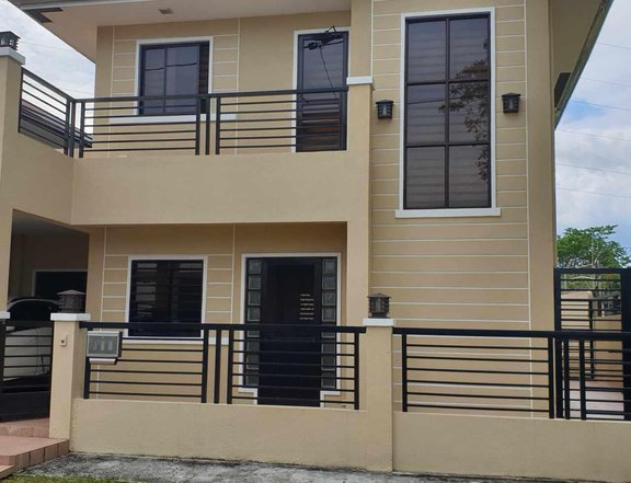 House for Sale in Jubilation East Binan Laguna