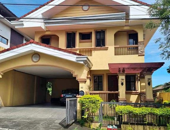 5-Bedroom House for Sale in Verdana Homes Daang-Hari Bacoor Cavite