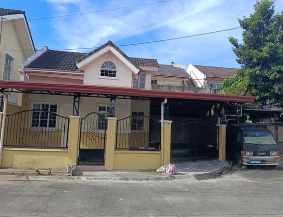 Corner lot Bungalow for Sale in Bellazona Subd Molino Blvd Bacoor Cavite