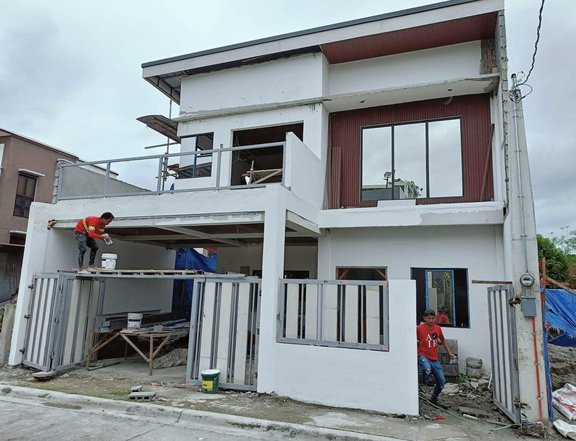 Brand new House for Sale in Villa Toledo Sta Rosa City Laguna