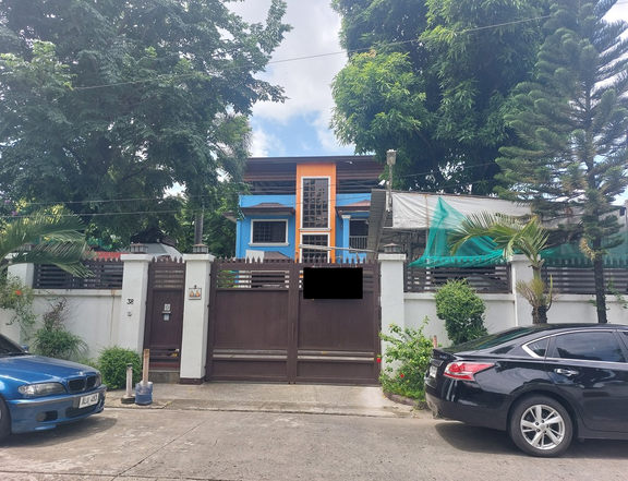 House for Sale in BF Resort Village Las Pinas City