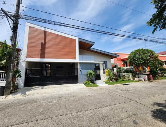 House for Sale in BF Homes Paranaque City