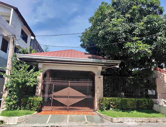 269sqm Bungalow for Sale in Better Living Subd Paranaque City