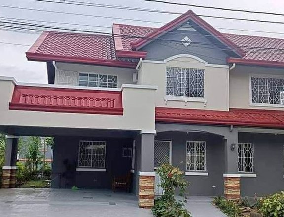 House for Sale in Greenwoods Heights Dasmarinas Cavite