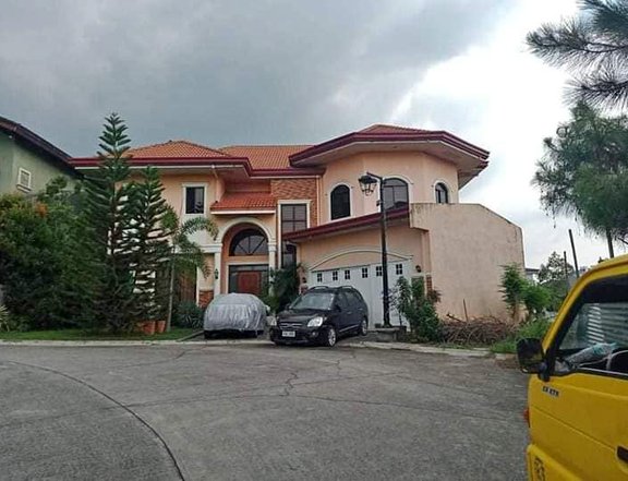 House for Sale in Portofino Heights Daang-Hari Las Pinas City