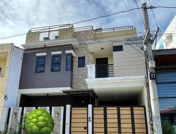 House for Sale in Jubilation Binan Laguna