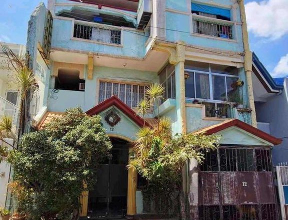 6-Bedroom House for Sale in Multinational Village Paranaque City