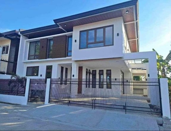 Brand new House for Sale in La Residencia Sta Rosa Laguna