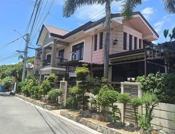 Corner lot House for Sale in Southview Homes Pacita San Pedro Laguna