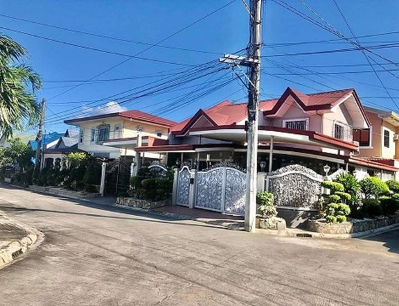 Corner lot House for Sale in Southview San Pedro Laguna