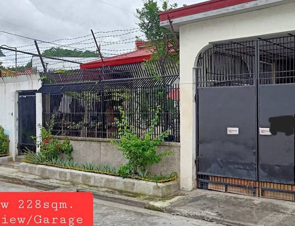 Corner lot Bungalow for Sale in Pacita San Pedro Laguna