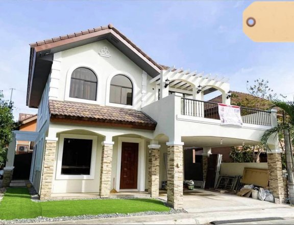 House for Sale in Ponticelli Hills Daang-Hari Molino Bacoor Cavite