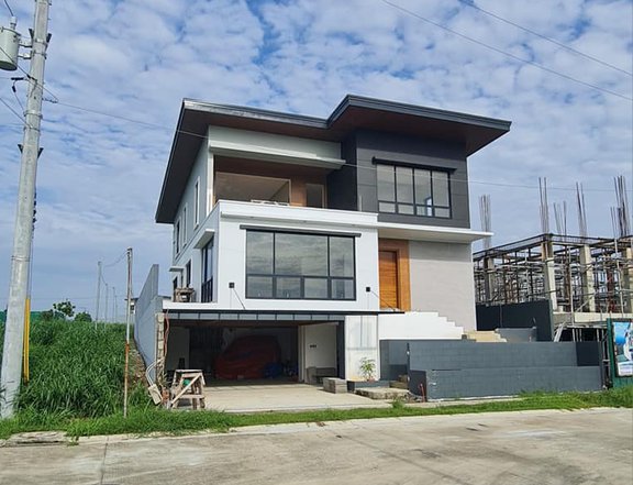 Brand new House for Sale in Mondia Nuvali Canlubang Calamba Laguna