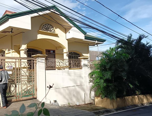 House for Sale in Mutual Homes (inside Soldier's Hills) Muntinlupa City