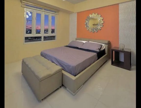 41.6 sqm 2-bedrooms, one Tb, Residential Condo For Sale in Newport Pasay City