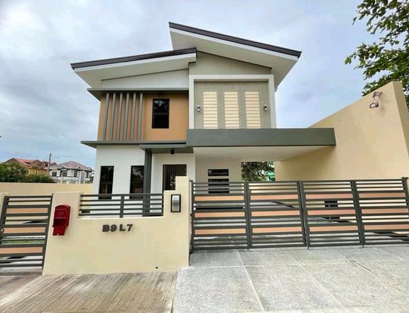 READY FOR OCCUPANCY BRAND NEW HOUSE AND LOT IN  IMUS CAVITE