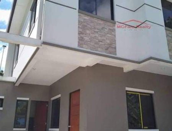 3 bedrooms, 2 toilet and bath Single Attached House and Lot for Sale