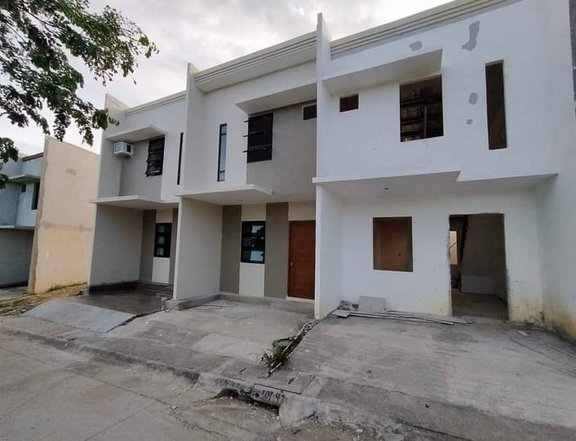 Pre-Selling 2-bedroom Townhouse For Sale in Cebu City Cebu