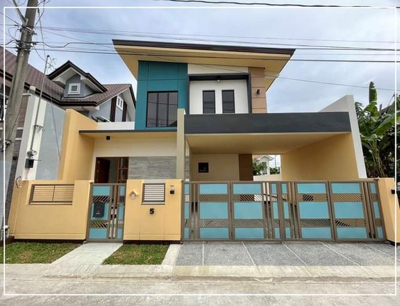 4bedroom single detached house for sale in Imus Cavite