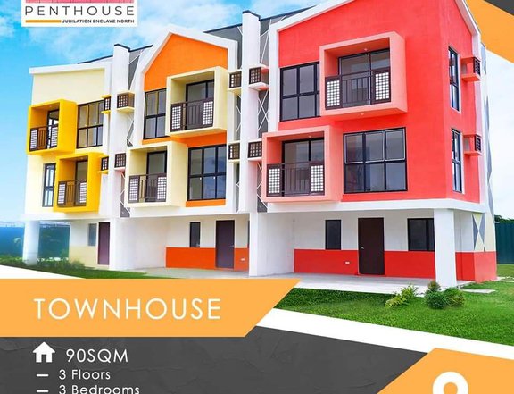 3 Storey TownHouse / 3 Bedrooms in Binan, Laguna