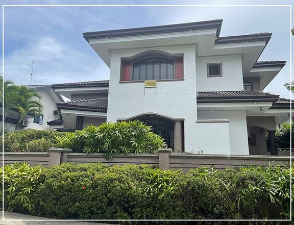 7-bedroom Single Detached House For Rent in Ayala Alabang Muntinlupa