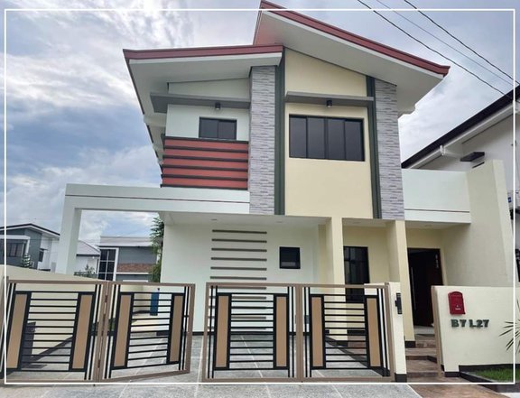 Single Detached House For Sale in Grand Parkplace Imus Cavite