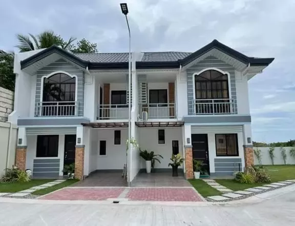 3-bedroom Townhouse For Sale in Dauis Bohol