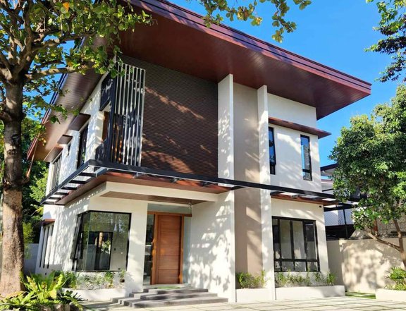 5BR Brandnew Single Detached House For Sale in Las Piñas Metro Manila