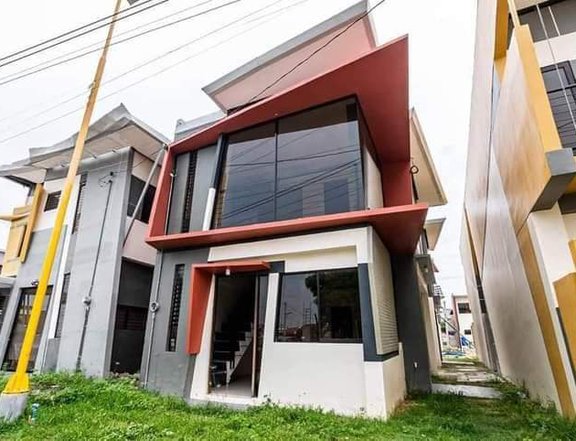 3-bedroom Single Attached House For Sale in Liloan Cebu