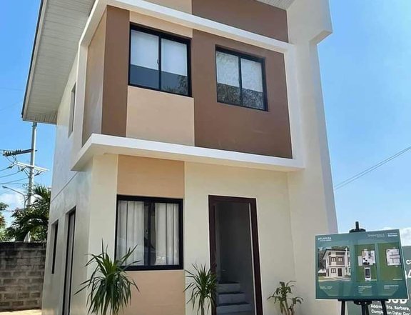 Beautiful and affordable 2 bedroom town house preselling rent to own