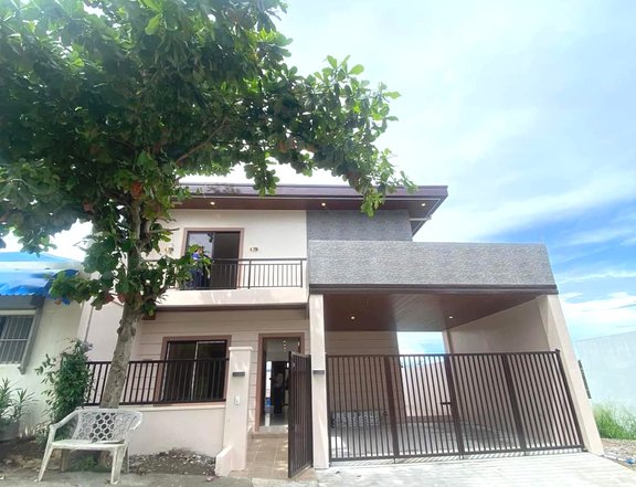 4BR with 3 Carpark Overlooking House For Sale in Antipolo City