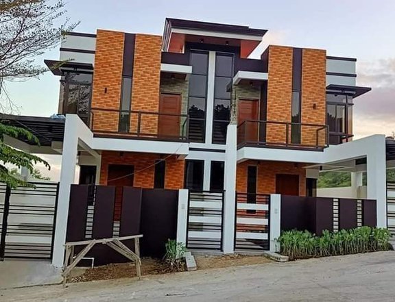 4 Bedroom Duplex House and Lot for sale in Angono Rizal
