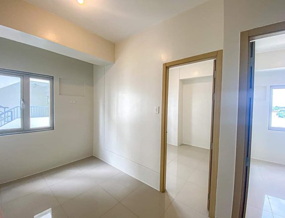 180k to move in 2-bedroom Condo For Sale in Novaliches QC