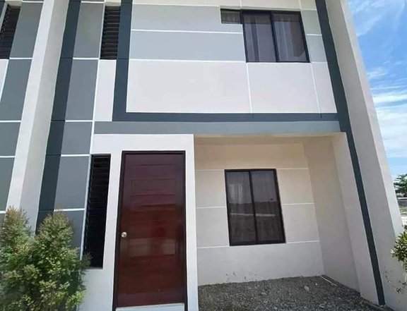 Pre selling townhouse in butuan