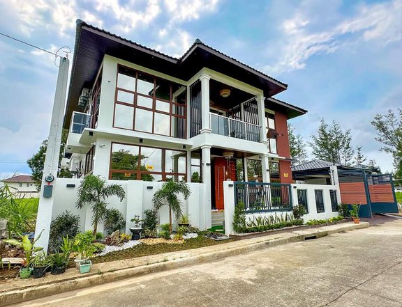 Exclusive RFO: 5BR Modern Asian Home, 400+ sqm, 300sqm lot with Pool