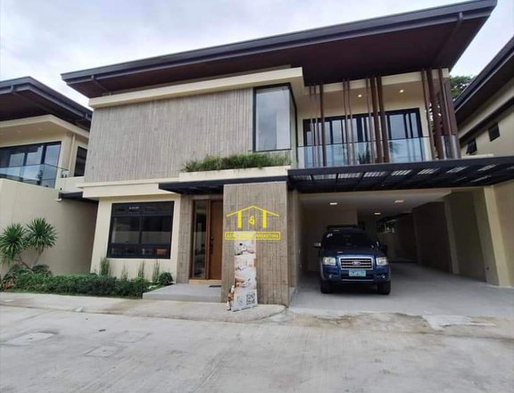 4 Bedrooms Two Storey House & Lot For Sale in BF Homes Paanaque