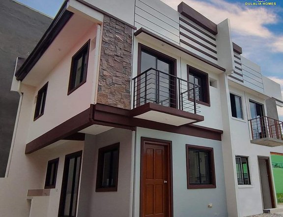 Pre-selling 3-bedroom Single Attached House For Sale in Valenzuela