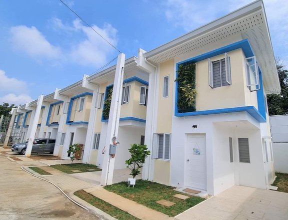 Brand new House and lot for sale in SJDM near MRT7 Altaraza